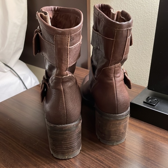 Sam Edelman chunky booties - Picture 4 of 6